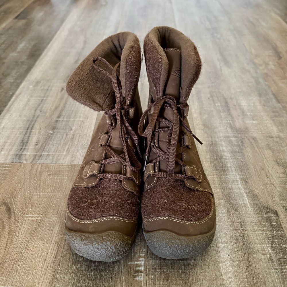 Wool Keen Boots - Picture 2 of 6